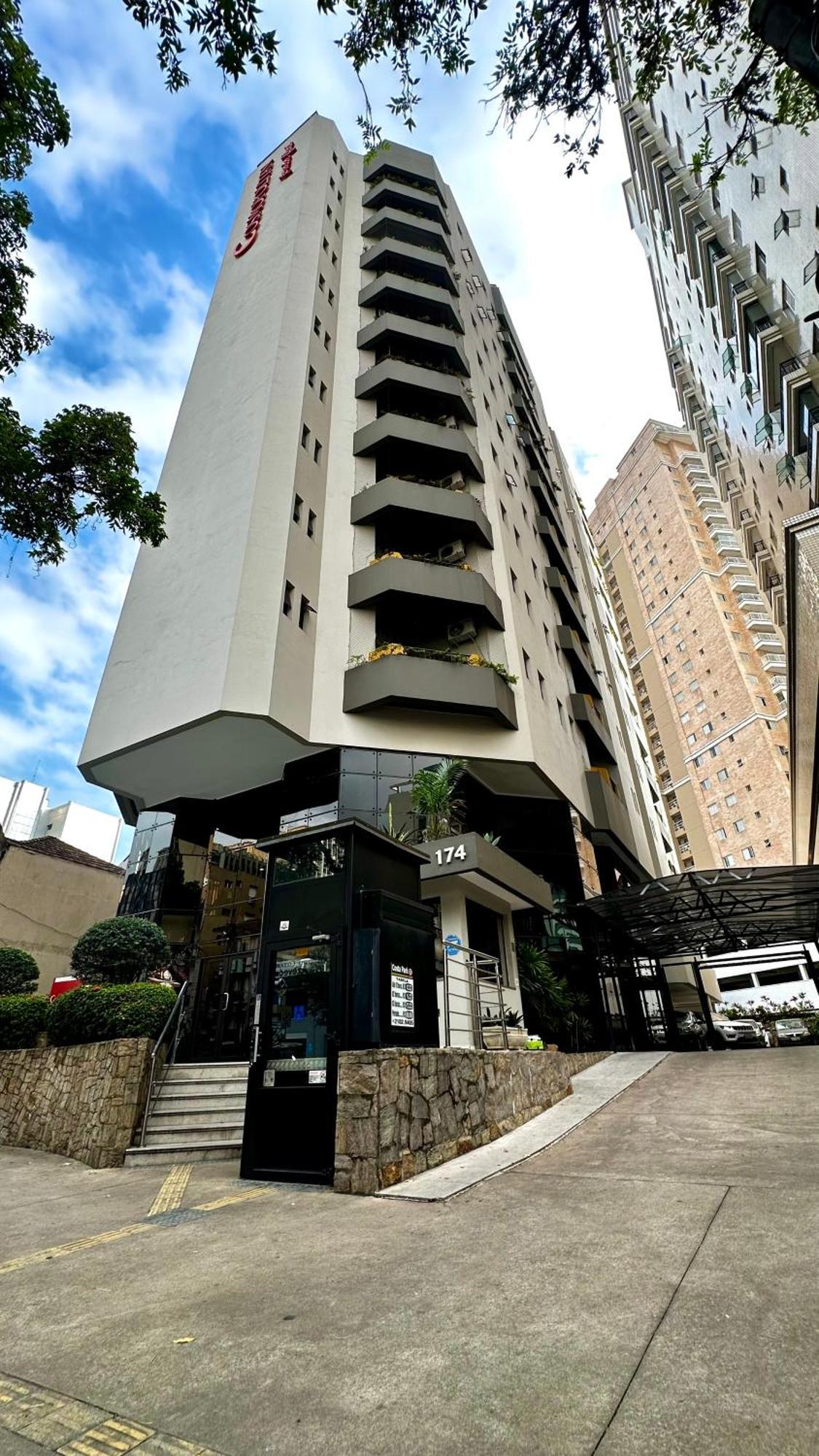 Hotel Flat Cosmopolitan Praia Com Estacionamento Gratis - Gonzaga - Andar Alto Santos  Esterno foto